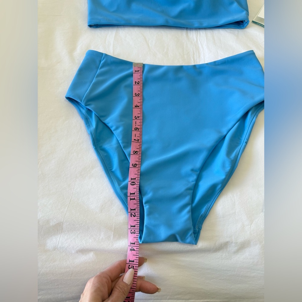 Carve Designs | SZ Large | Blue Lagoon Bondi Top & Lani Pocket Bottoms | Swim - Picture 2 of 11